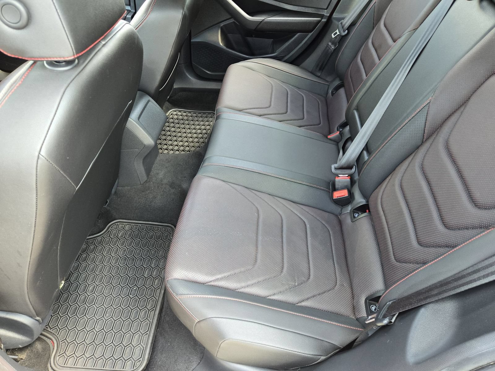 Used 2022 Volkswagen Jetta GLI Autobahn FWD image 31