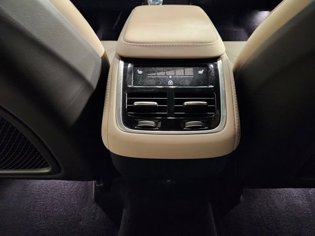 Certified 2026 Volvo XC90 B6 Plus w/ Protection Package Premier AWD/4WD image 31