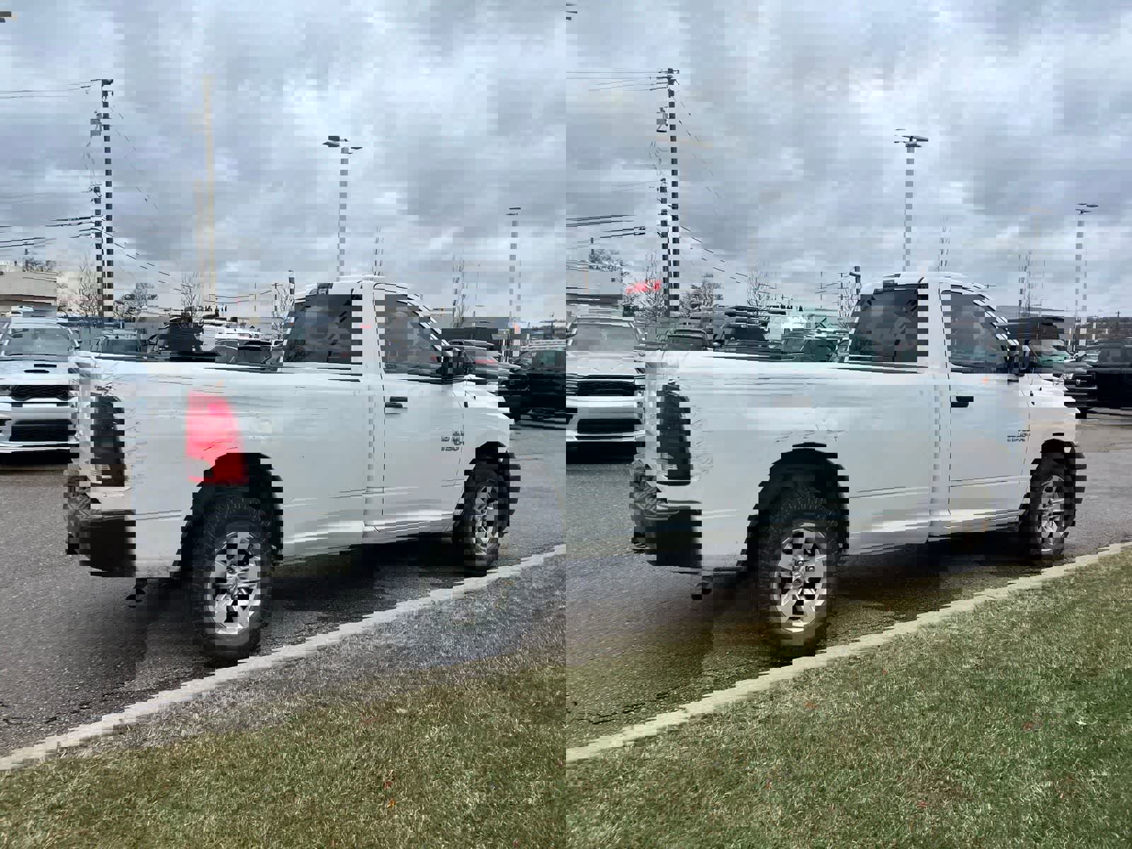 Used 2015 RAM 1500 Tradesman w/ Power & Remote Entry Group image 17