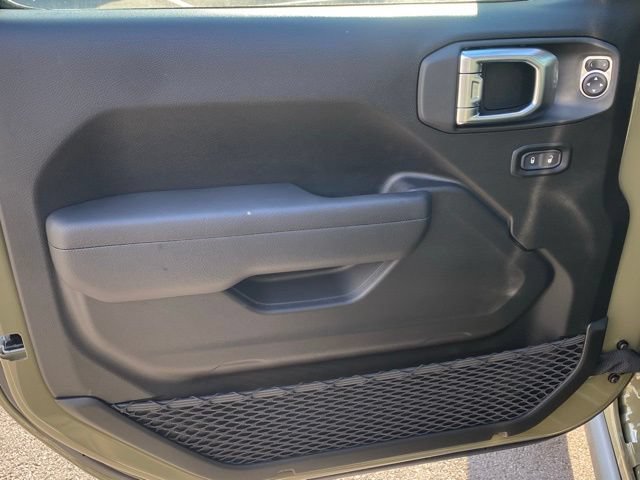 New 2026 Jeep Gladiator Sport AWD/4WD image 12