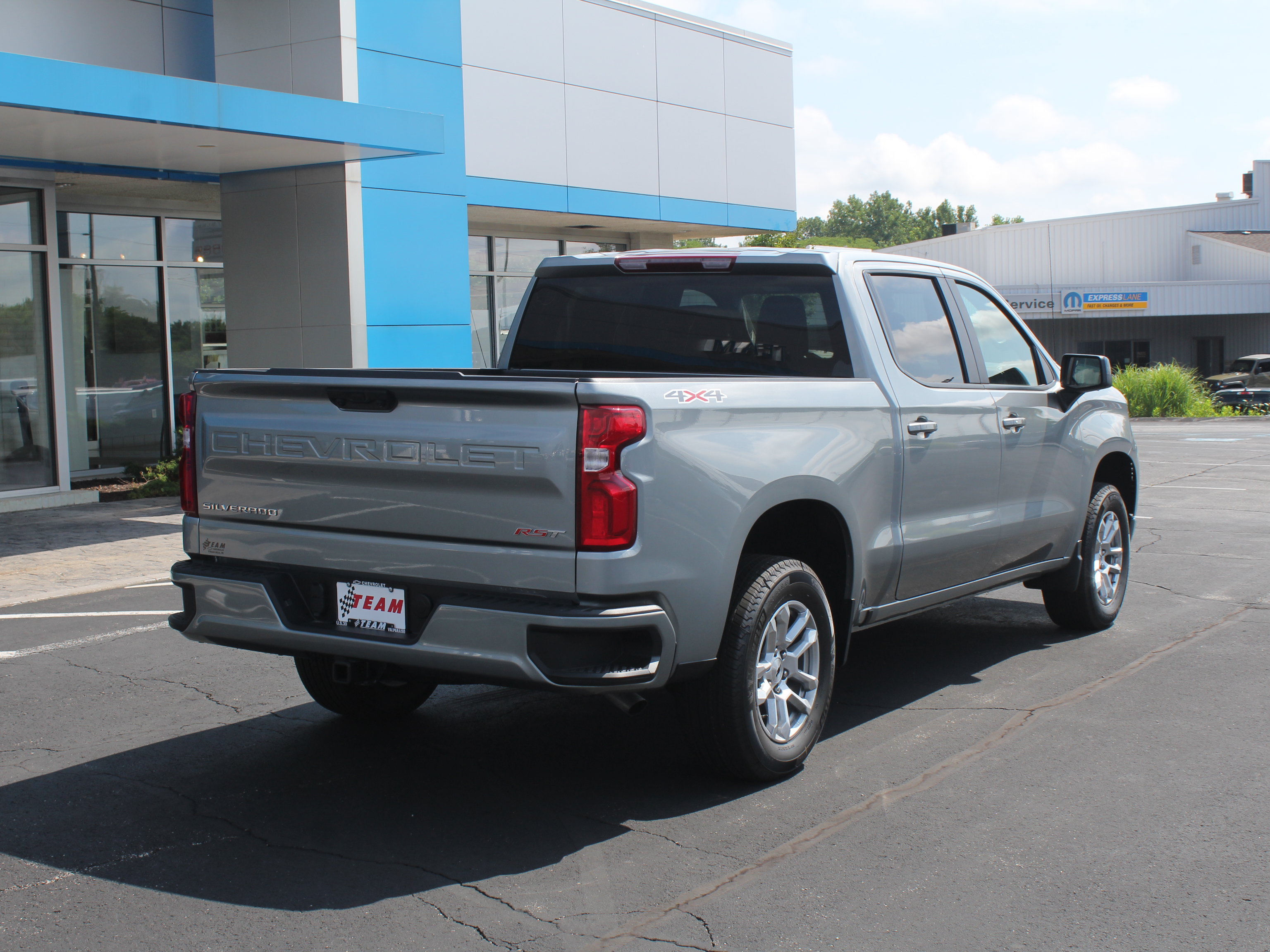 New 2026 Chevrolet Silverado 1500 RST w/ Protection Package AWD/4WD image 4