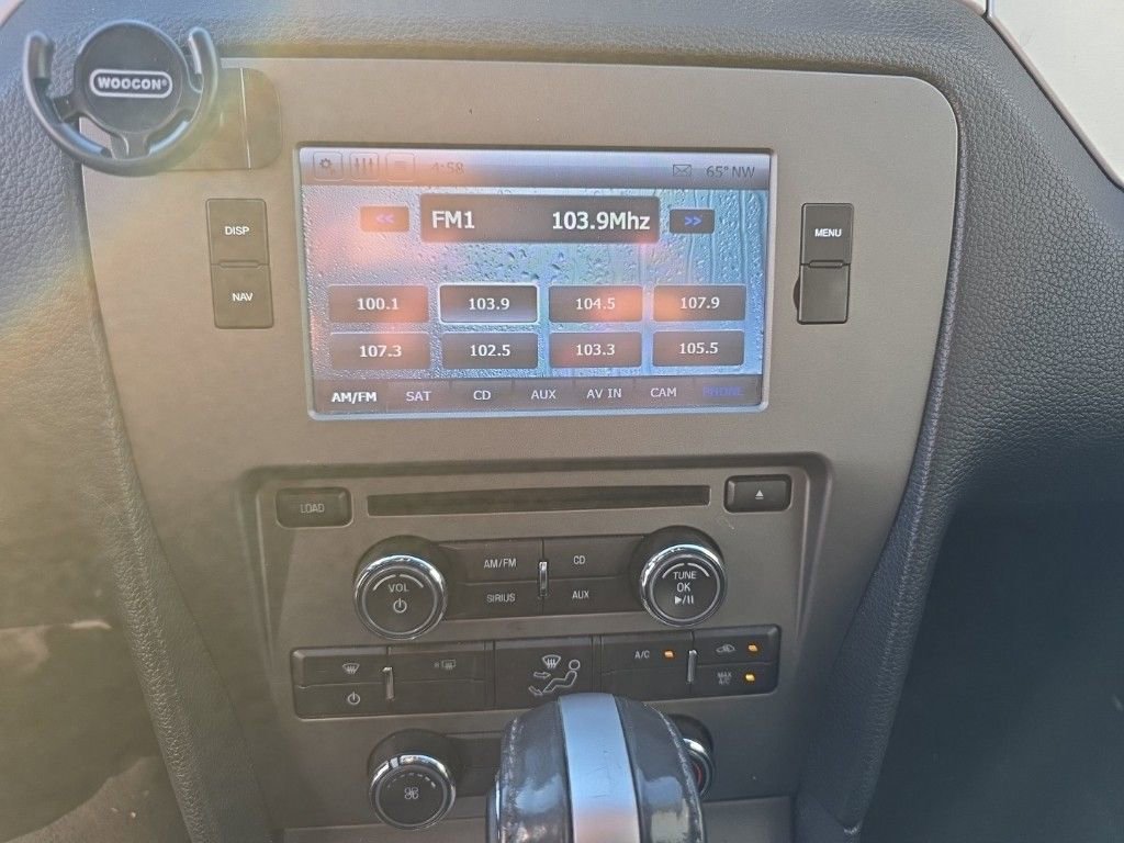 Used 2013 Ford Mustang GT Premium image 10