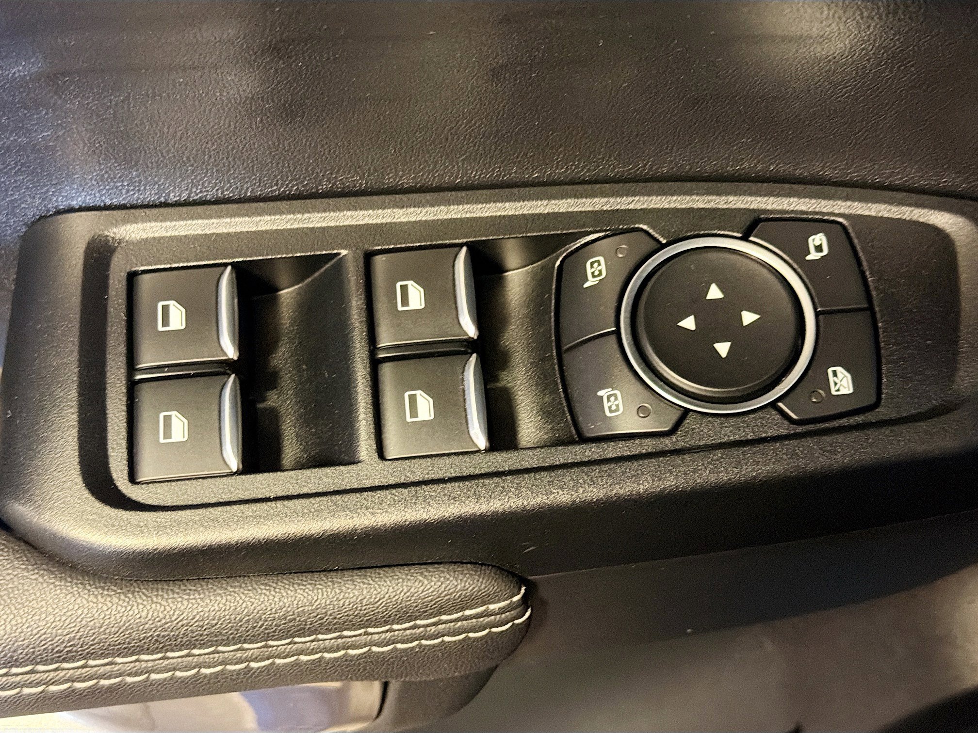 Used 2024 Ford Ranger XLT w/ FX4 Off-Road Package image 15