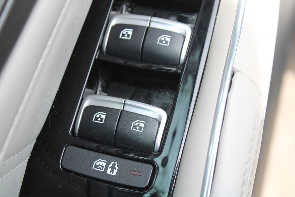 Certified 2023 Kia Sorento SX AWD/4WD image 21