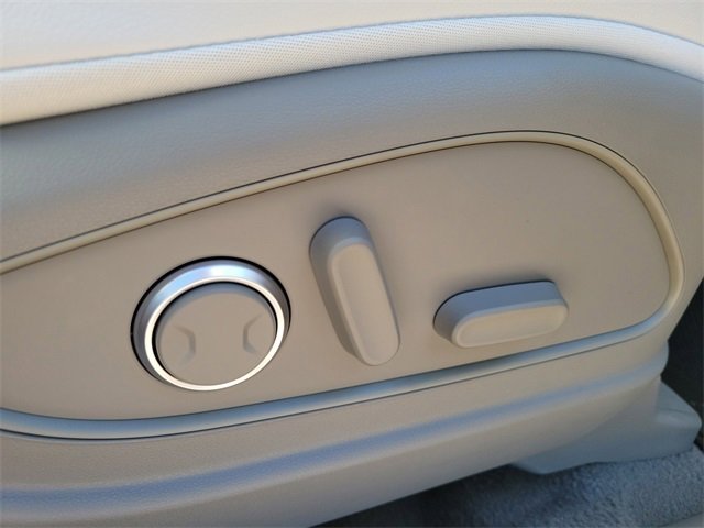 New 2026 Hyundai Palisade Limited image 17