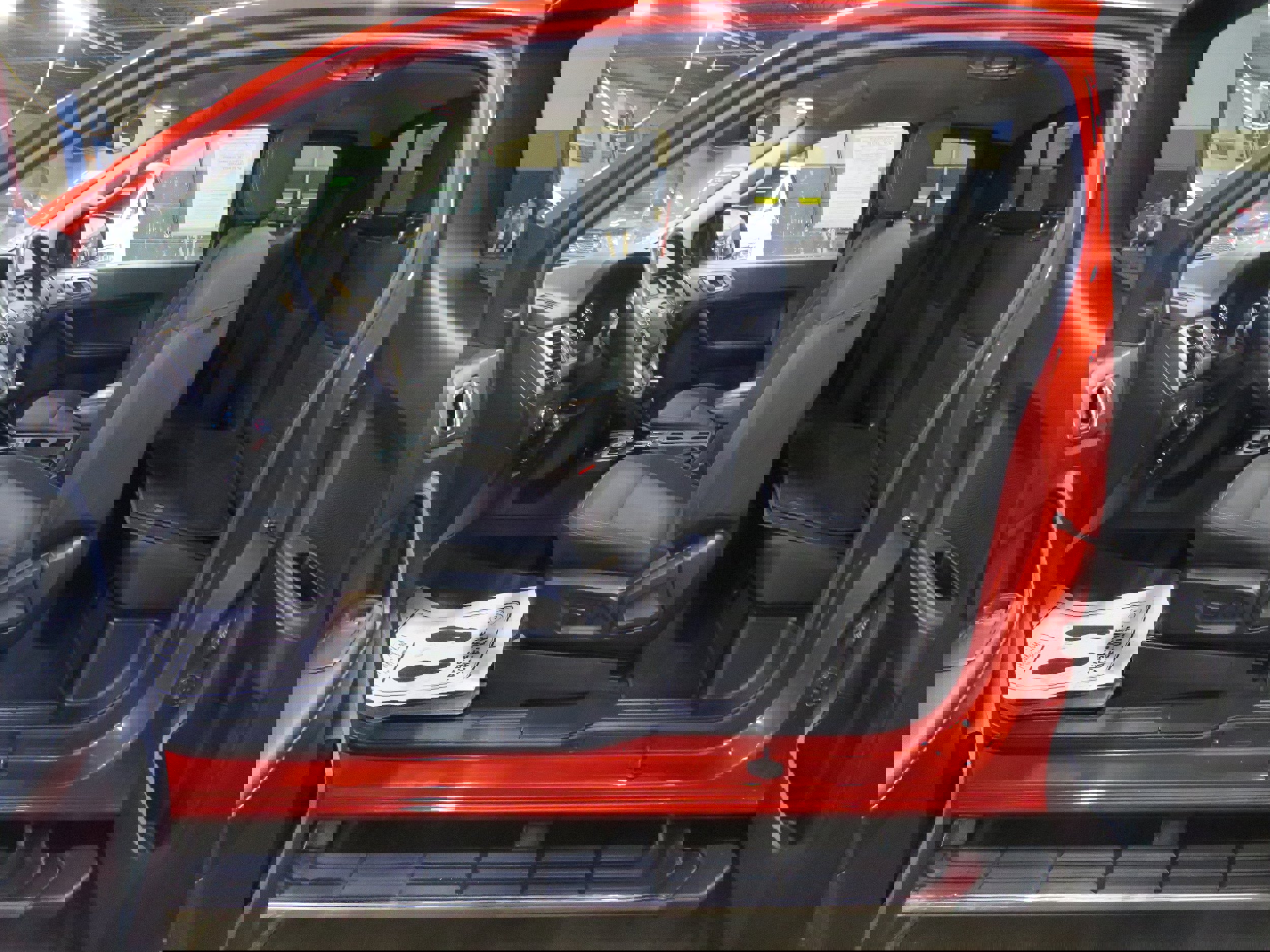 Used 2019 Ford Ranger XLT w/ Equipment Group 302A Luxury image 9