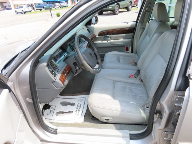 Used 2005 Mercury Grand Marquis LS RWD image 12