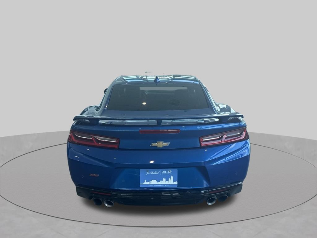 Used 2017 Chevrolet Camaro SS RWD image 7