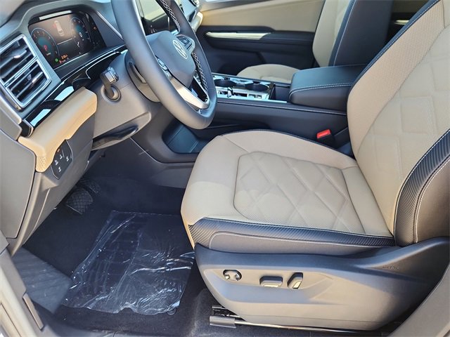 New 2026 Volkswagen Atlas Cross Sport SE image 7