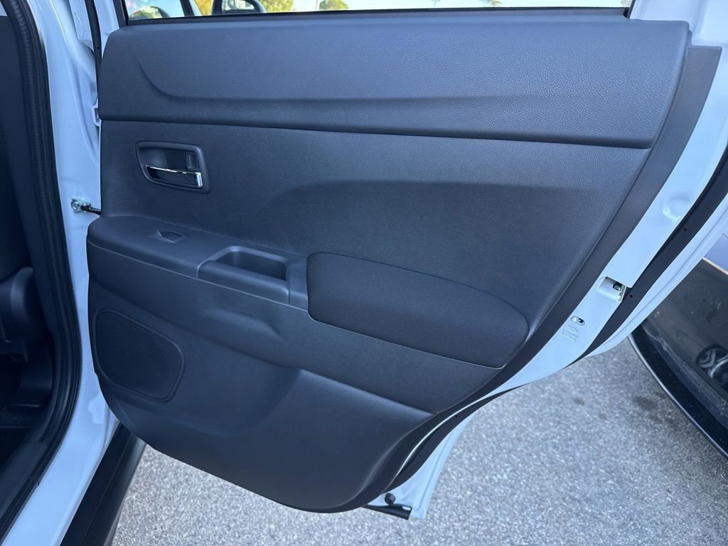 New 2026 Mitsubishi Outlander Sport ES image 29