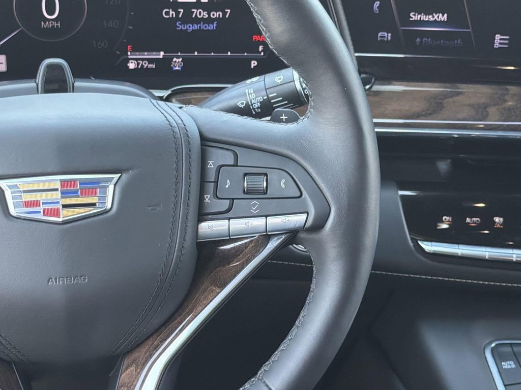 Used 2023 Cadillac Escalade Sport Platinum w/ LPO, ONYX Package image 10