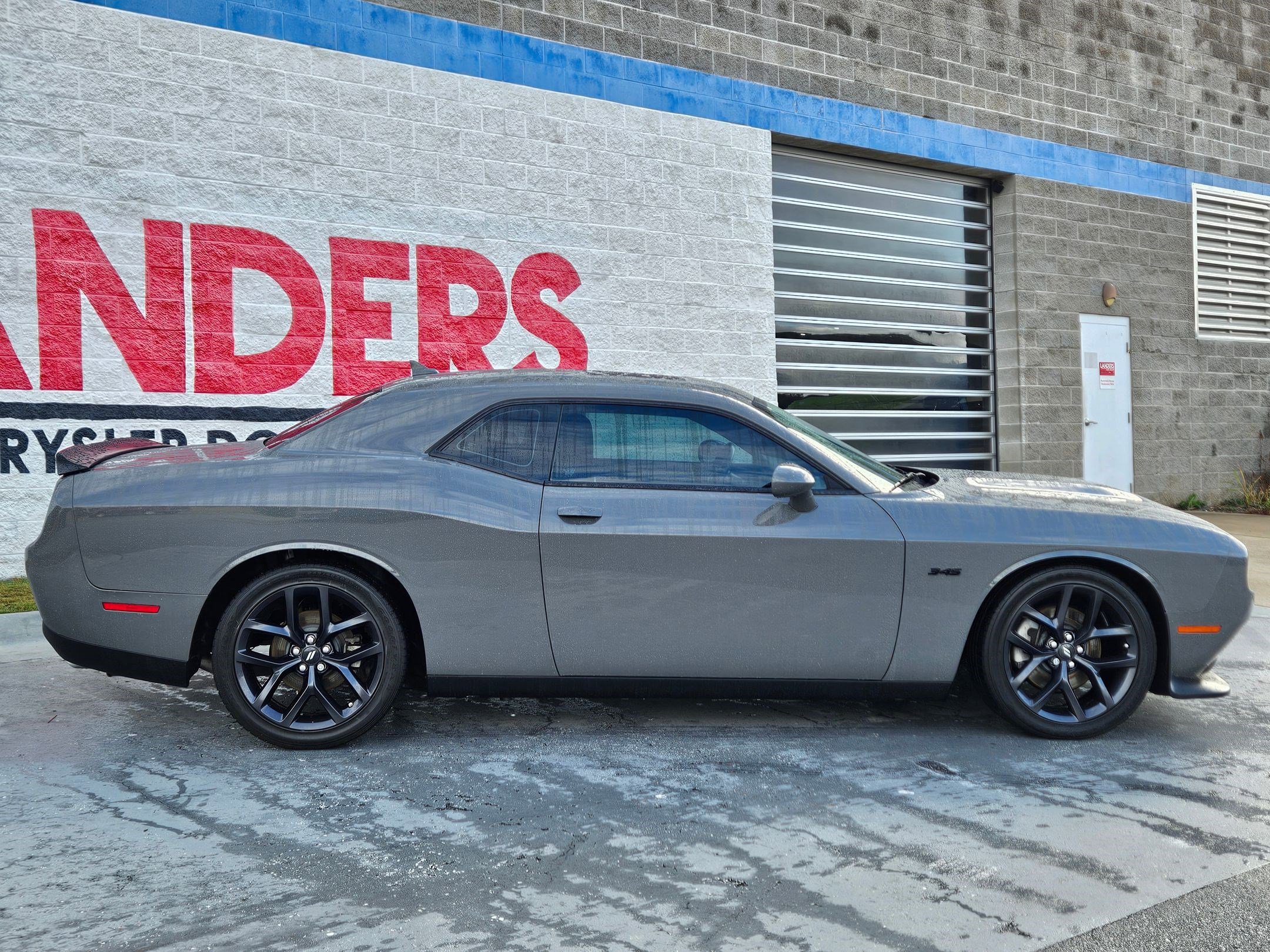 Used 2023 Dodge Challenger R/T w/ Blacktop Package image 8