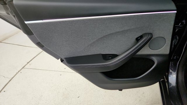 Used 2025 Tesla Model 3 RWD image 44