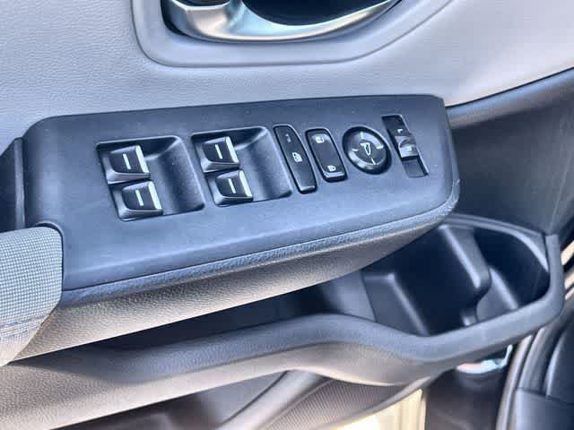 Certified 2023 Honda Pilot LX image 30
