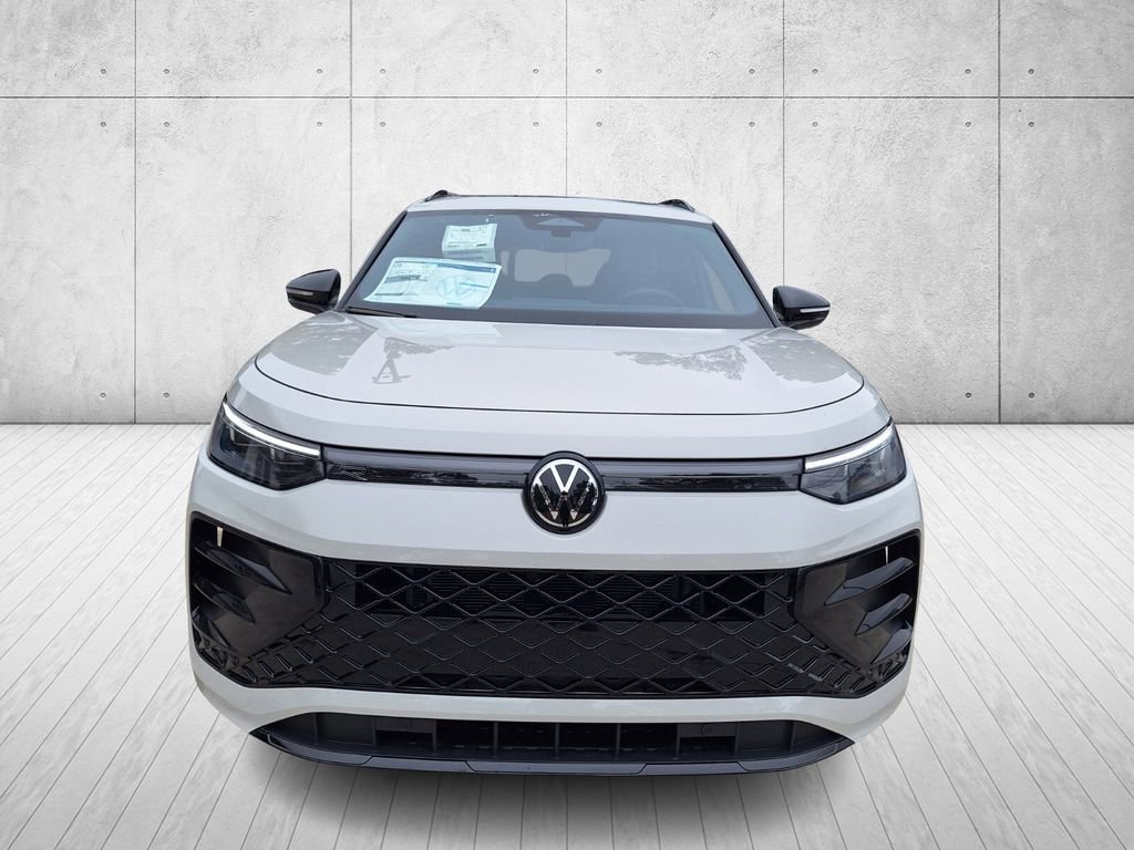 New 2026 Volkswagen Tiguan SE R-Line image 7