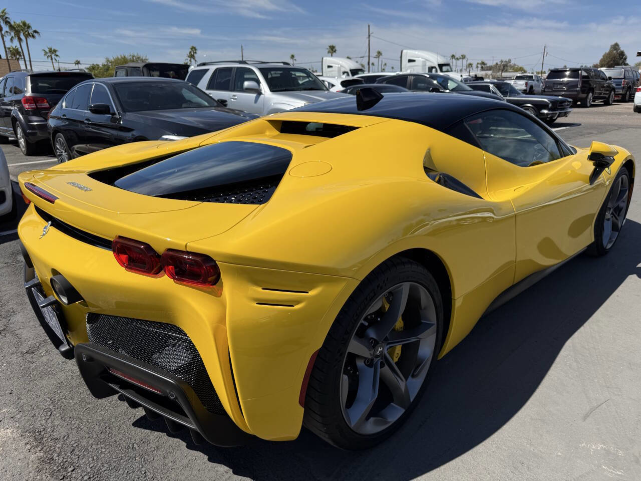 Used 2022 Ferrari SF90 Stradale image 14