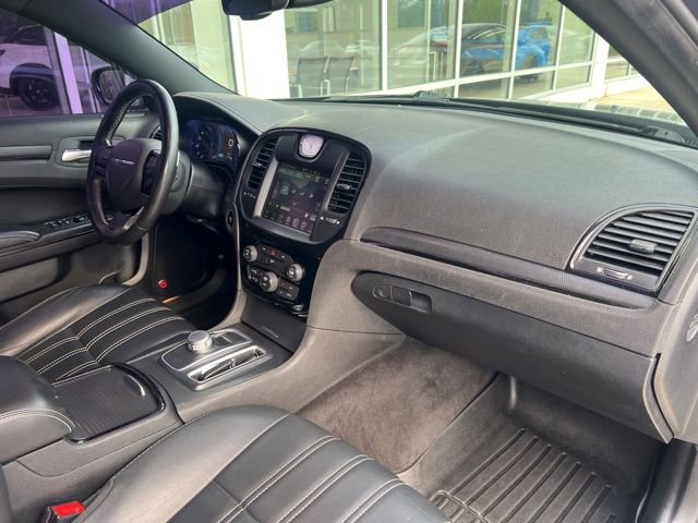 Used 2016 Chrysler 300 S image 25