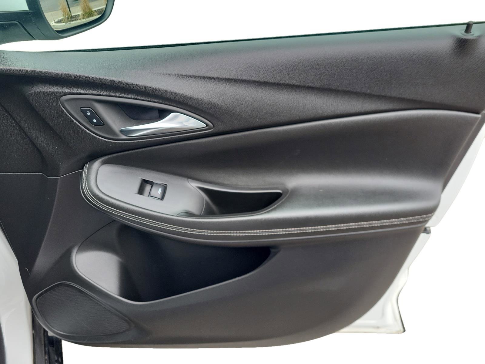 Used 2024 Buick Encore GX Sport Touring image 23