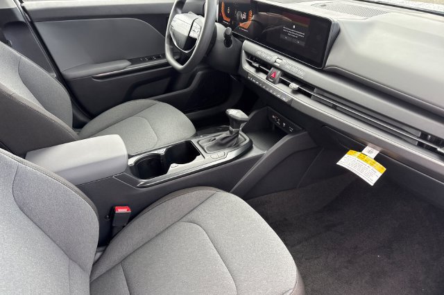 New 2027 Kia K4 FWD image 17