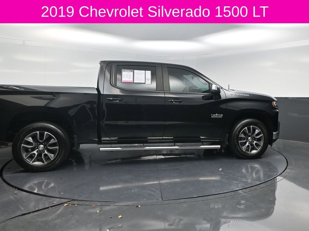Used 2019 Chevrolet Silverado 1500 LT w/ Texas Edition image 4