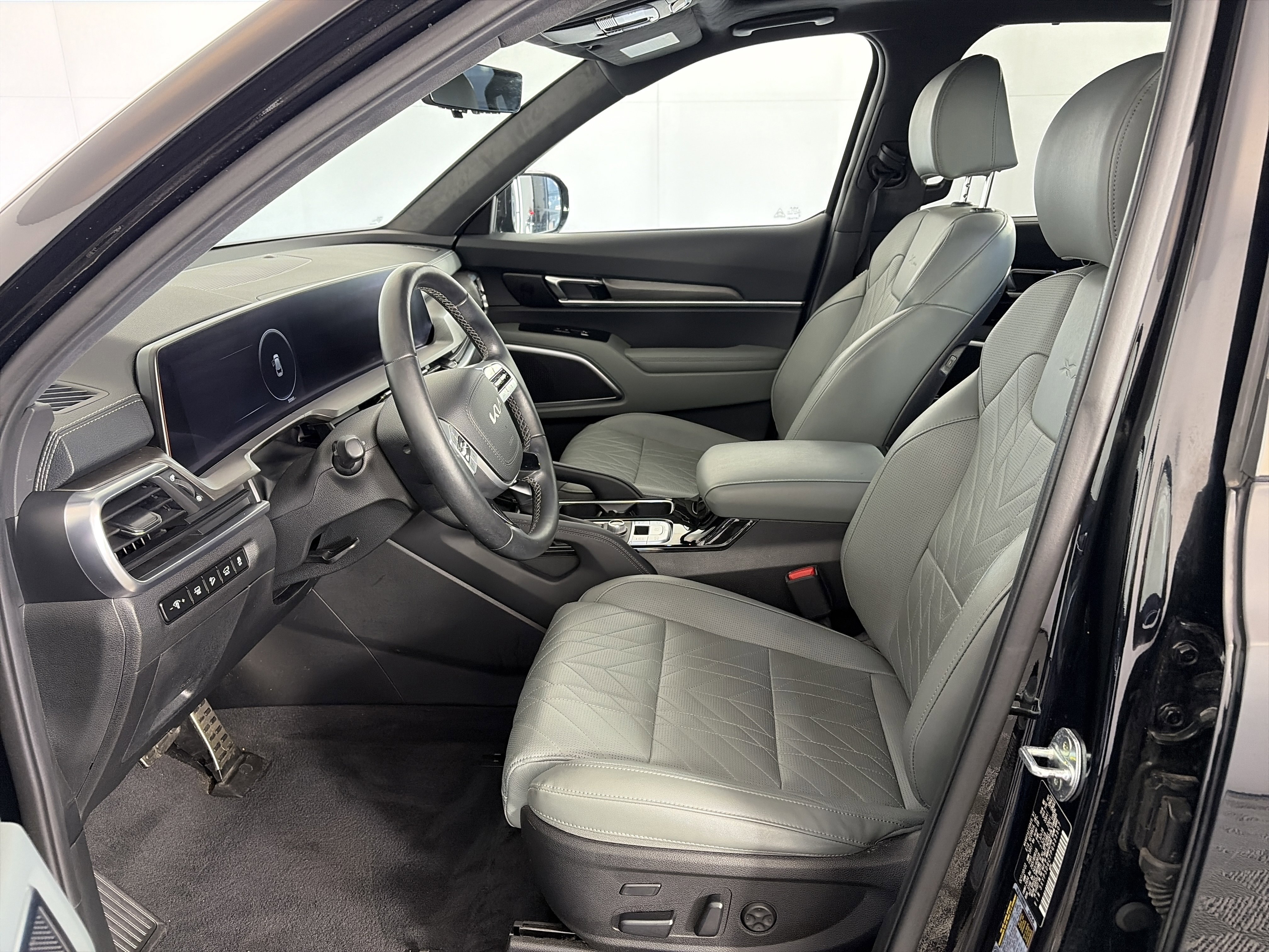 Used 2023 Kia Telluride SX Prestige X-Pro image 6