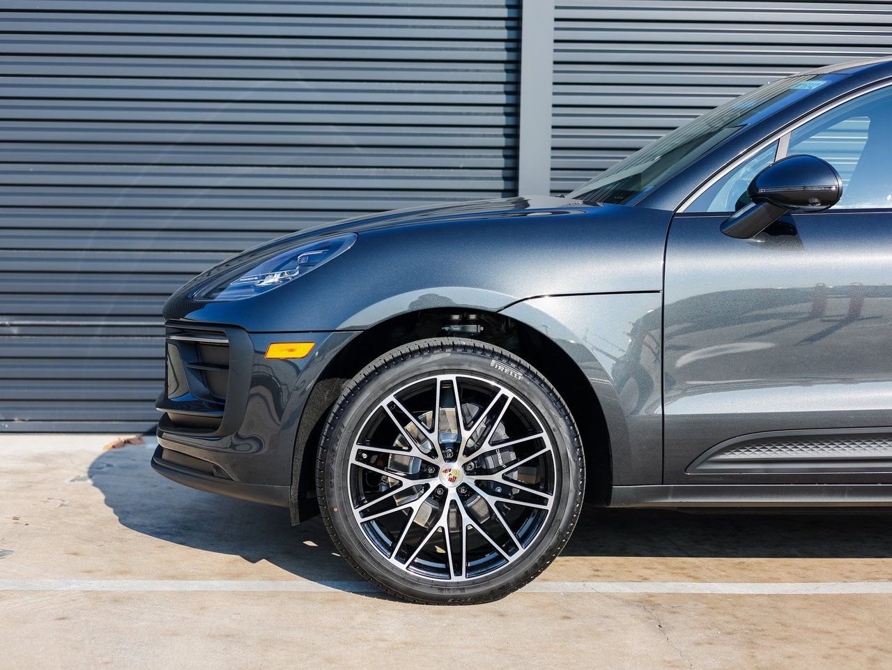 Certified 2026 Porsche Macan AWD/4WD image 11