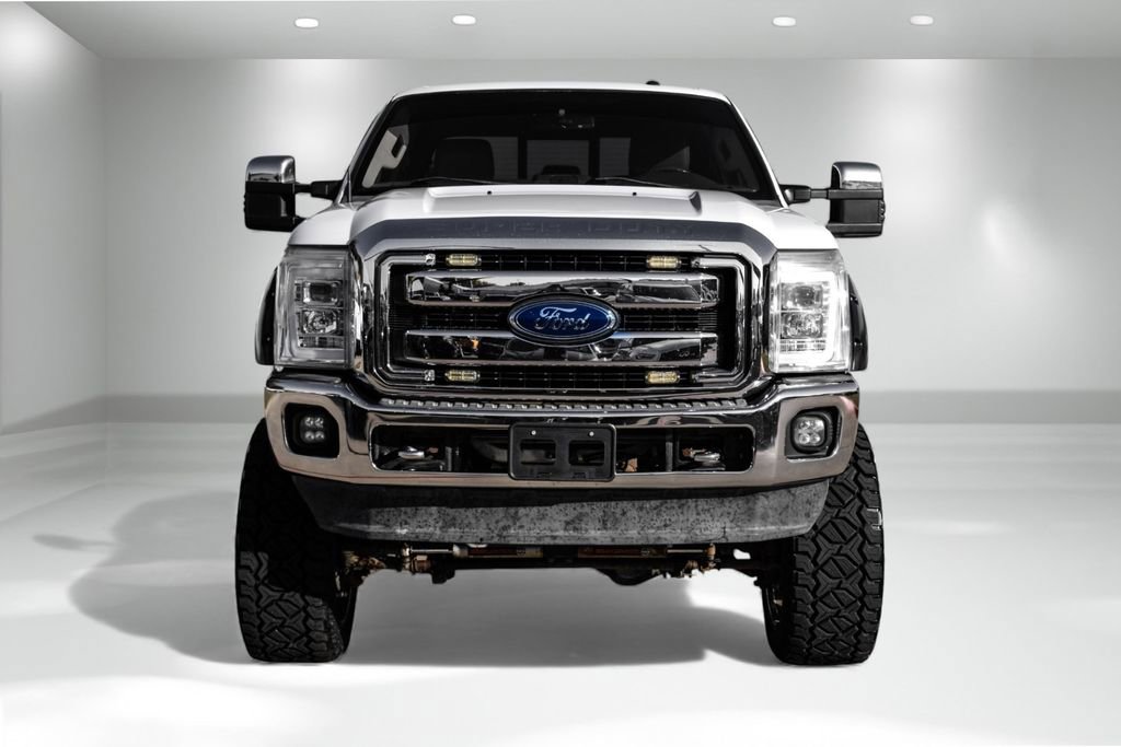 Used 2015 Ford F350 Lariat w/ Lariat Ultimate Package image 4