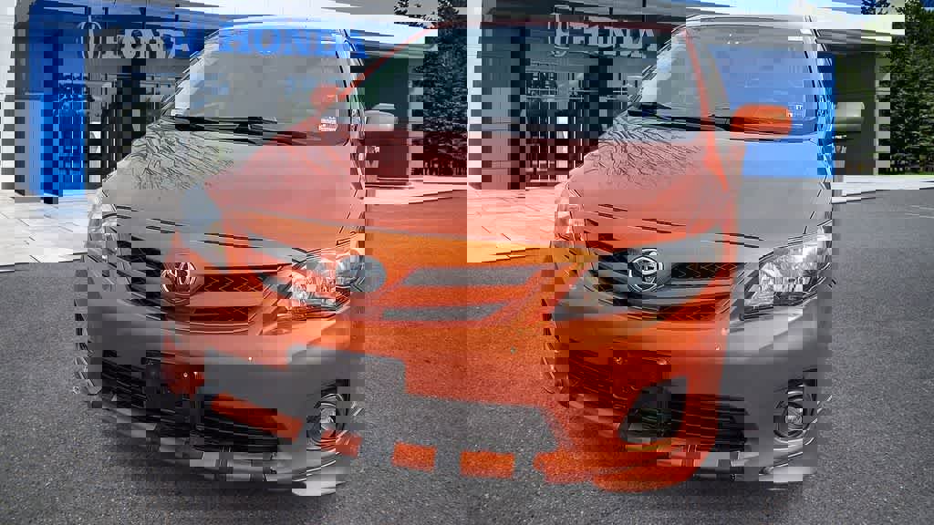 Used 2013 Toyota Corolla S Special Edition image 3