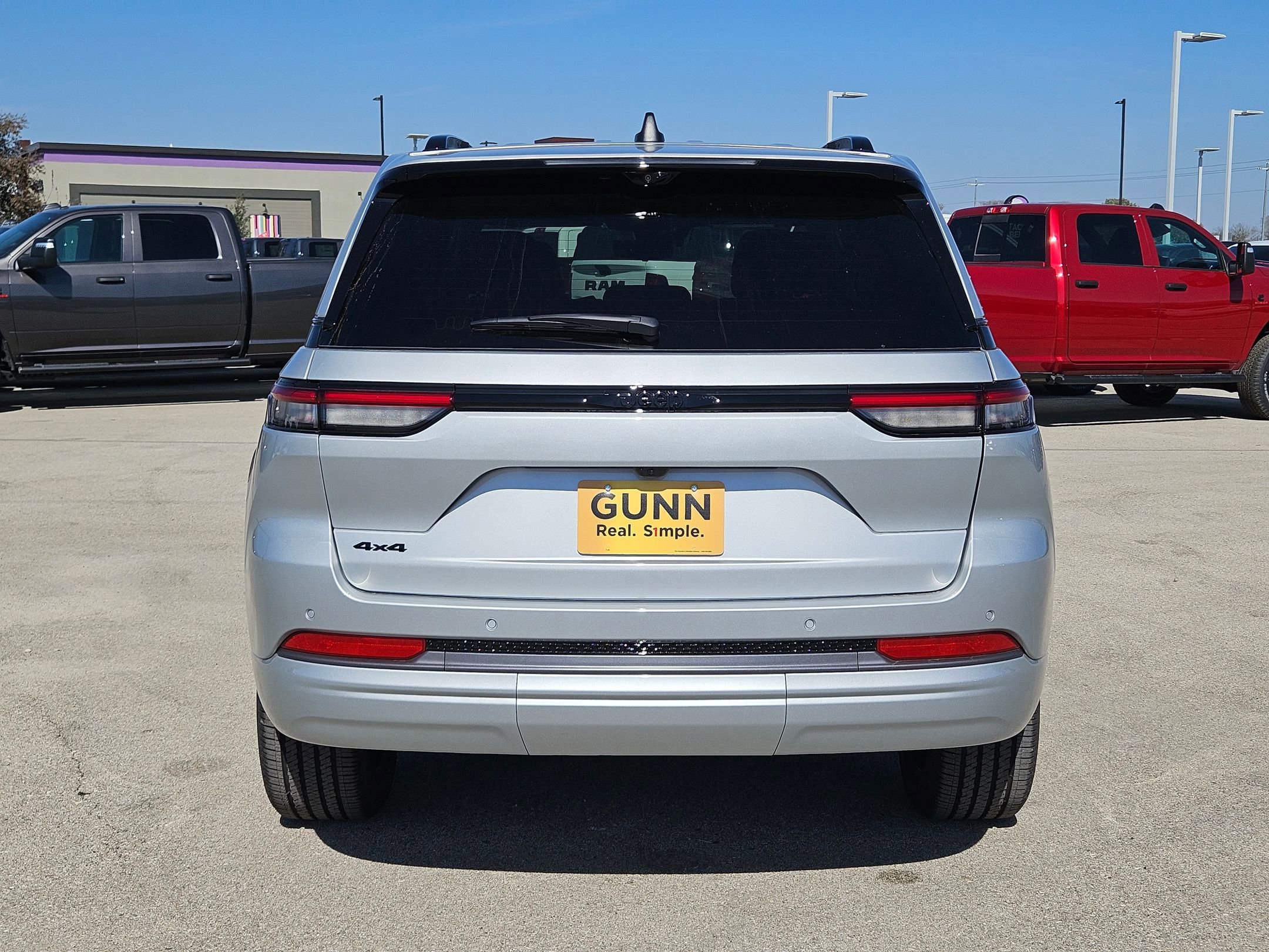 New 2026 Jeep Grand Cherokee Limited Reserve image 4