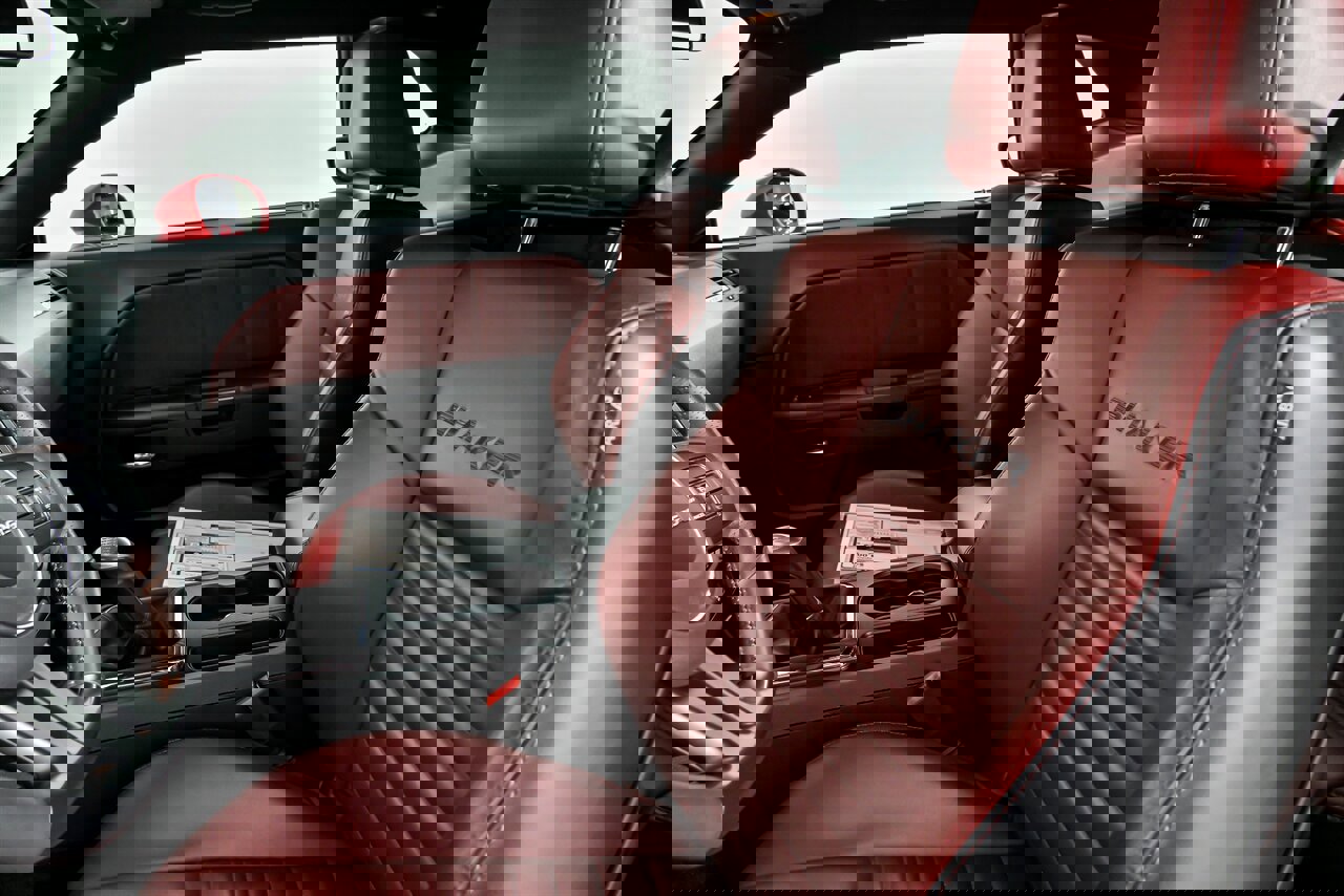 Used 2014 Dodge Challenger R/T image 21