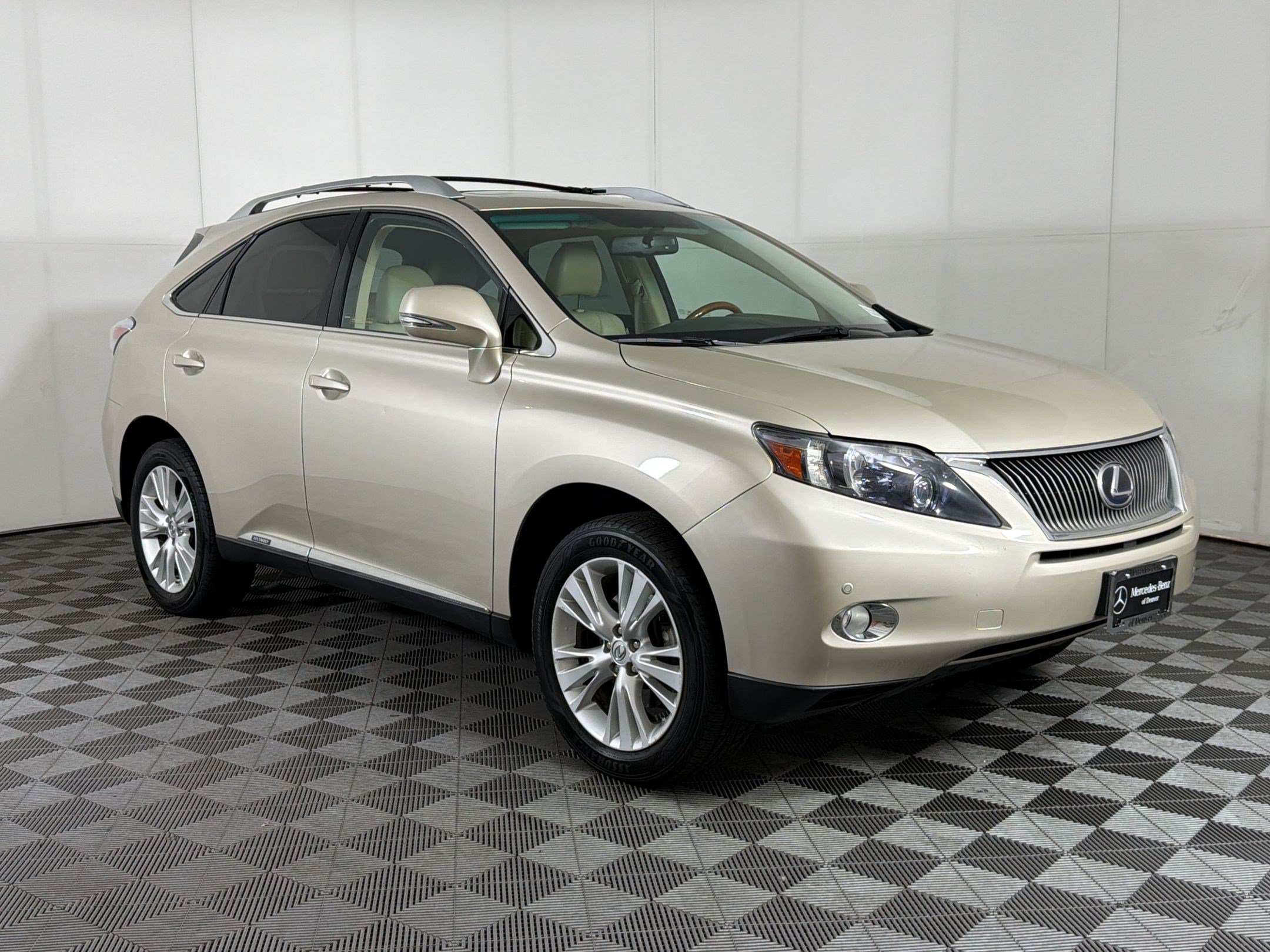 Used 2011 Lexus RX 450h AWD w/ Premium Pkg image 7