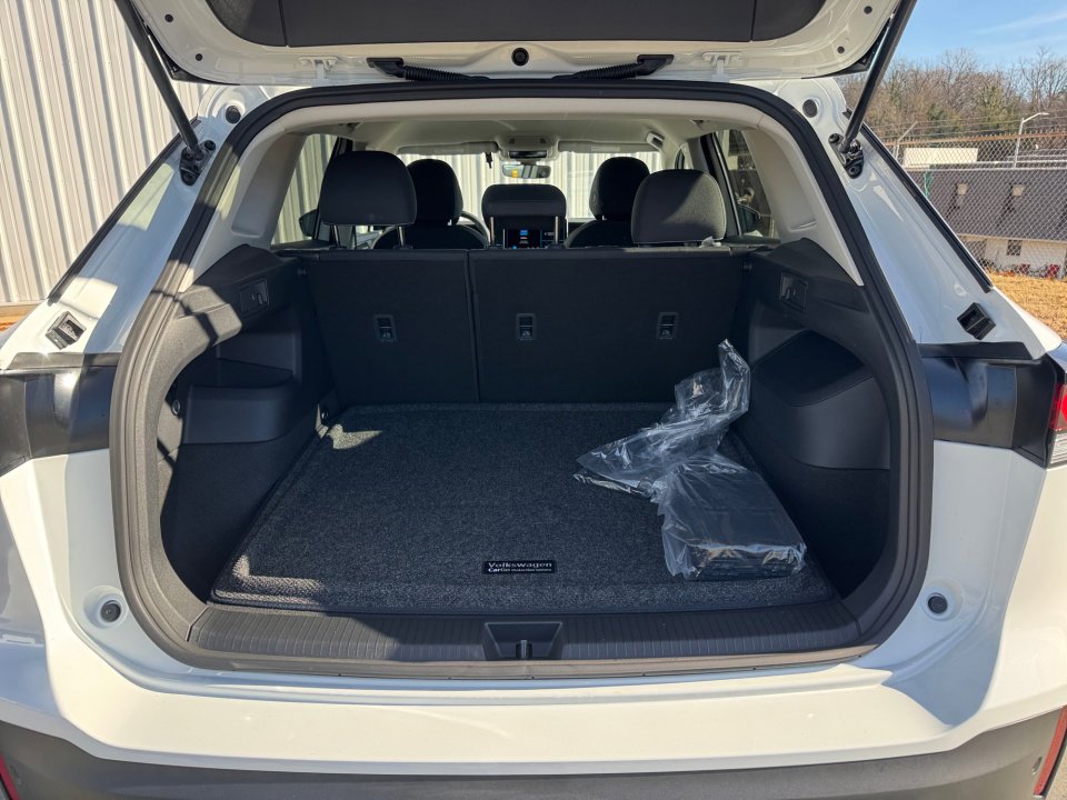 New 2026 Volkswagen Tiguan S FWD image 15