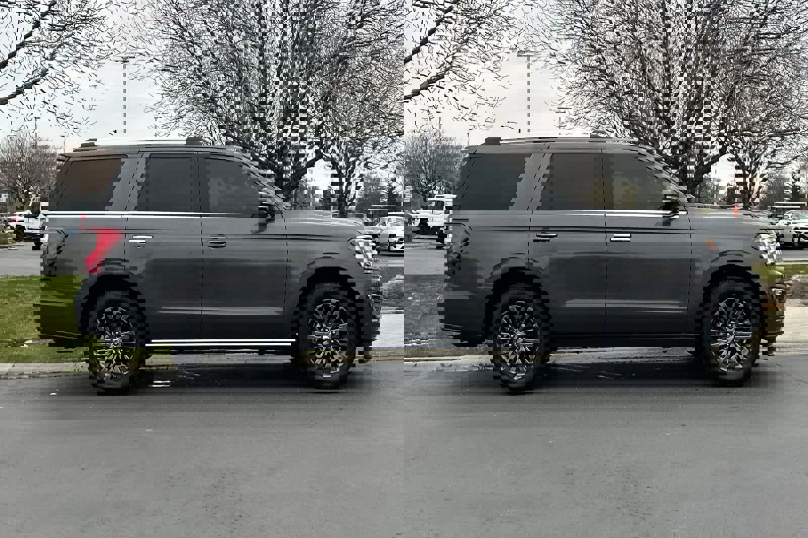 Certified 2021 Ford Expedition Limited image 8