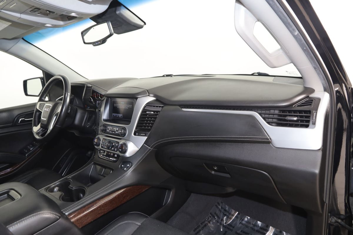 Used 2019 GMC Yukon SLT AWD/4WD image 40