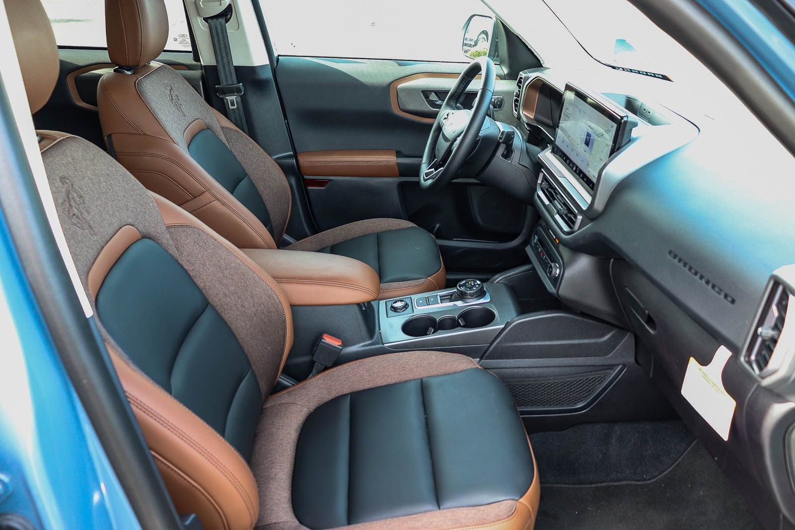 Used 2025 Ford Bronco Sport Outer Banks w/ Outer Banks Tech Package+ AWD/4WD image 16