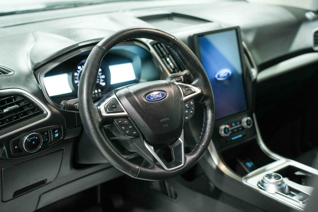Used 2023 Ford Edge SEL w/ Convenience Package image 28