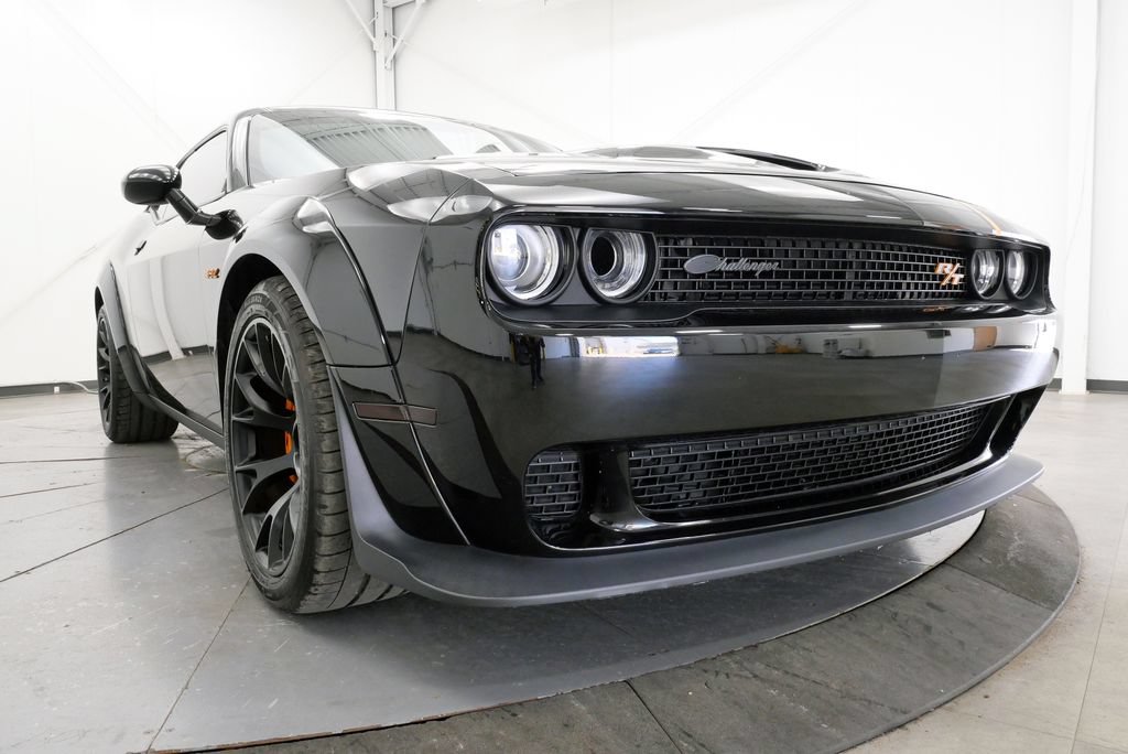 Used 2022 Dodge Challenger R/T Scat Pack RWD image 34