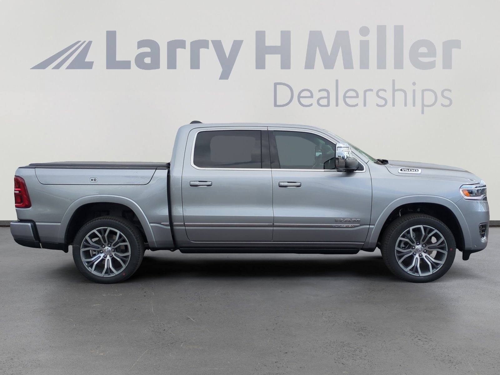 New 2026 RAM 1500 Tungsten w/ Towing Technology Group image 6