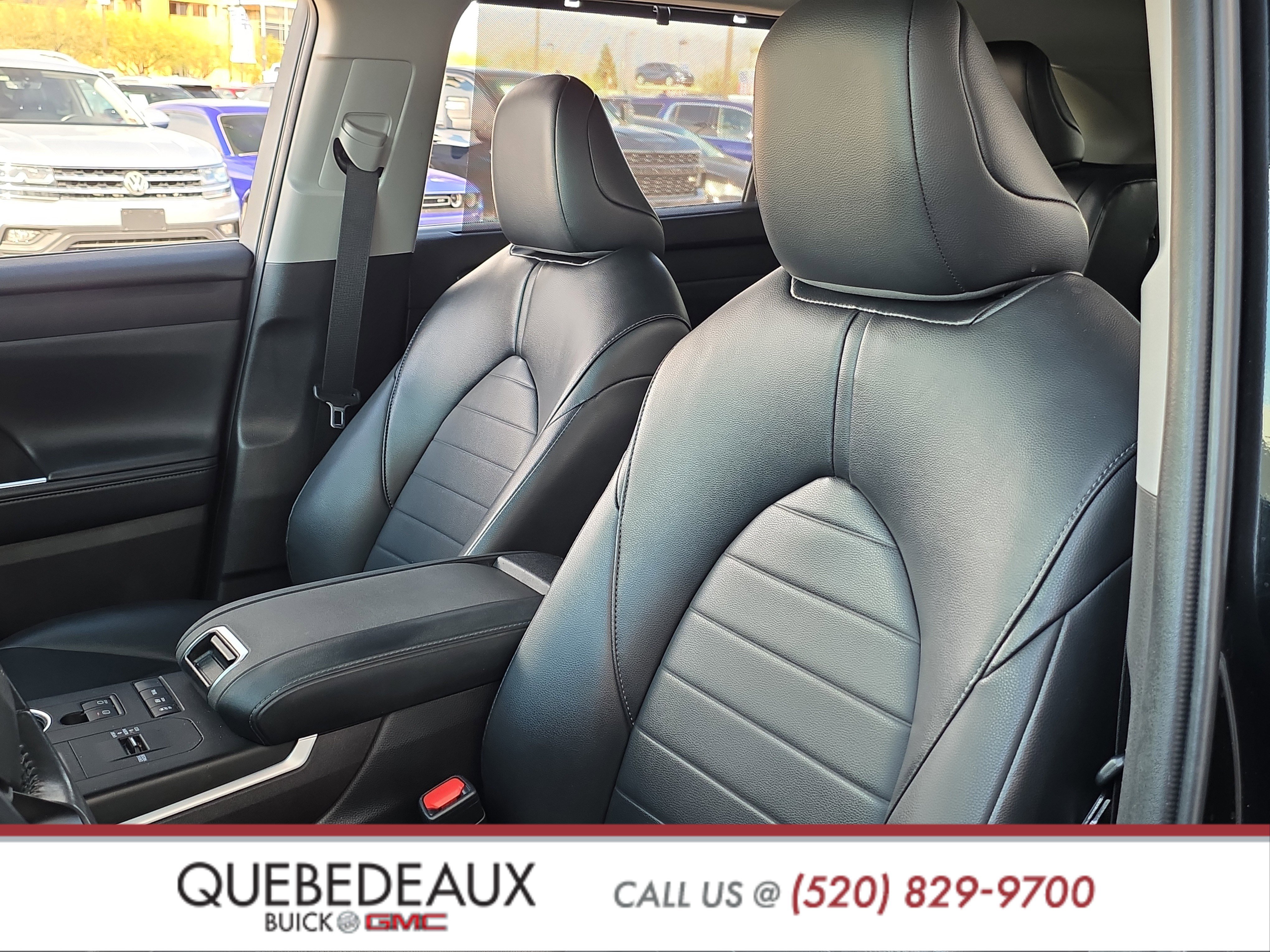 Used 2022 Toyota Highlander XLE image 14