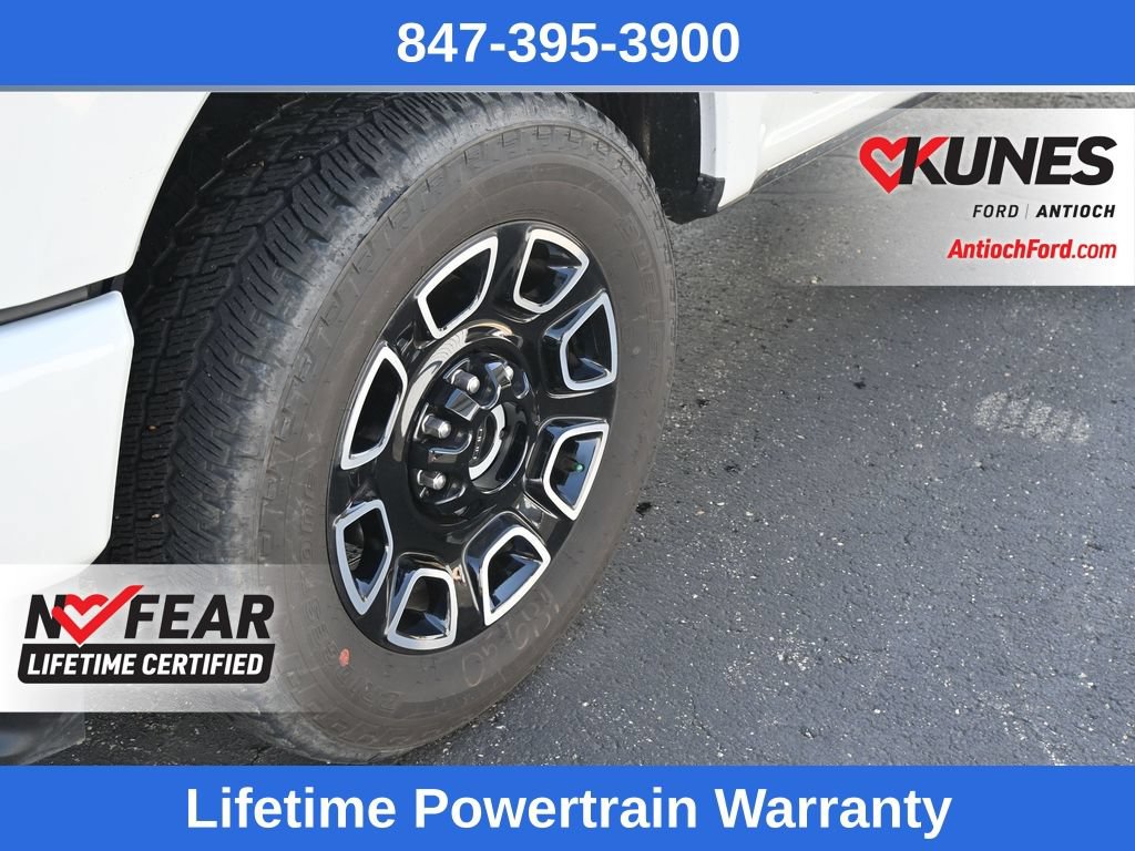 Used 2025 Ford F350 Platinum AWD/4WD image 9