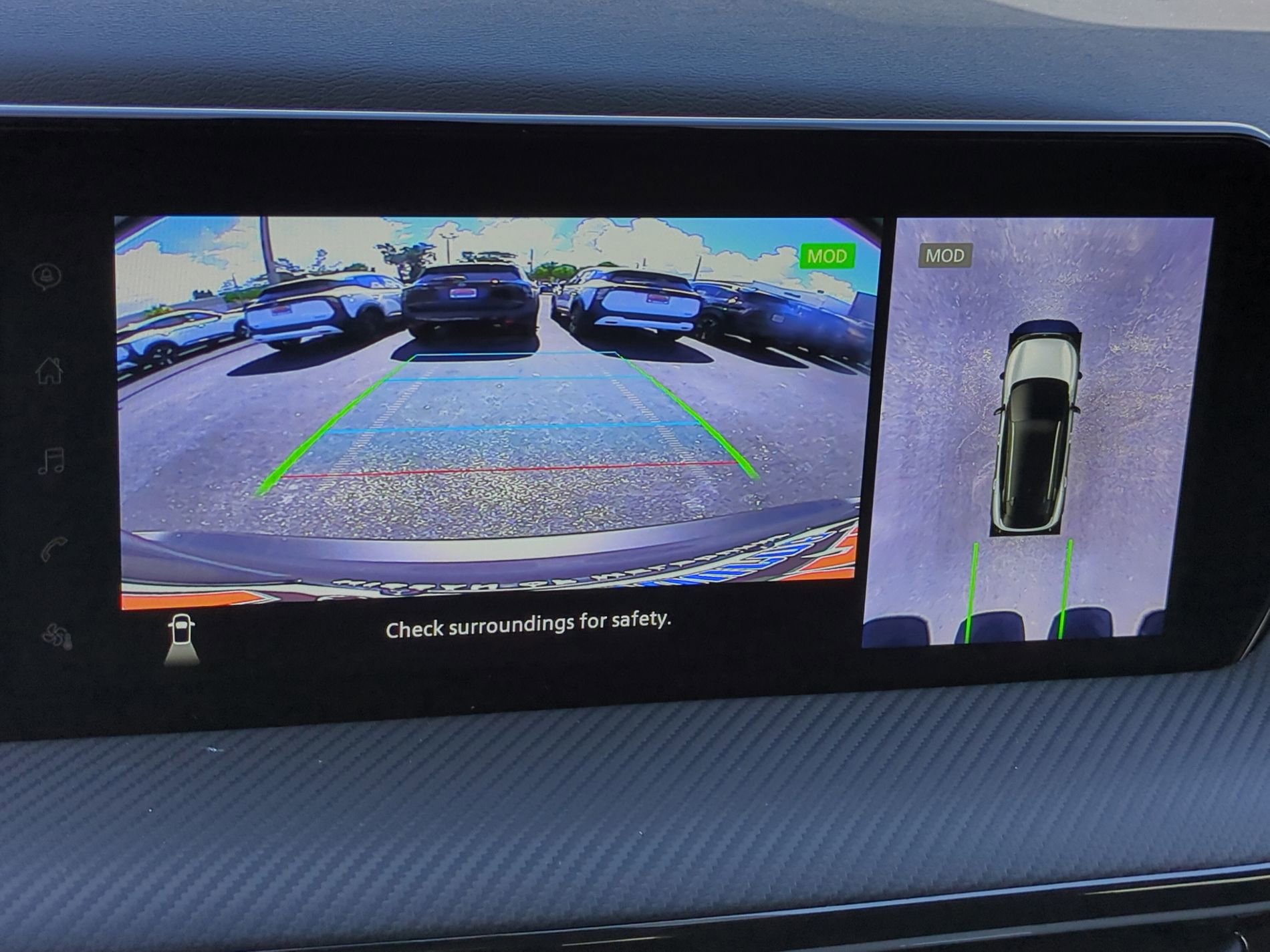 New 2025 Nissan Kicks SR FWD image 20