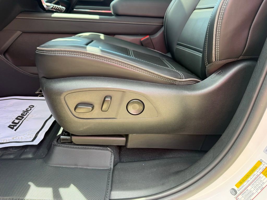 Used 2025 GMC Sierra EV Denali image 36