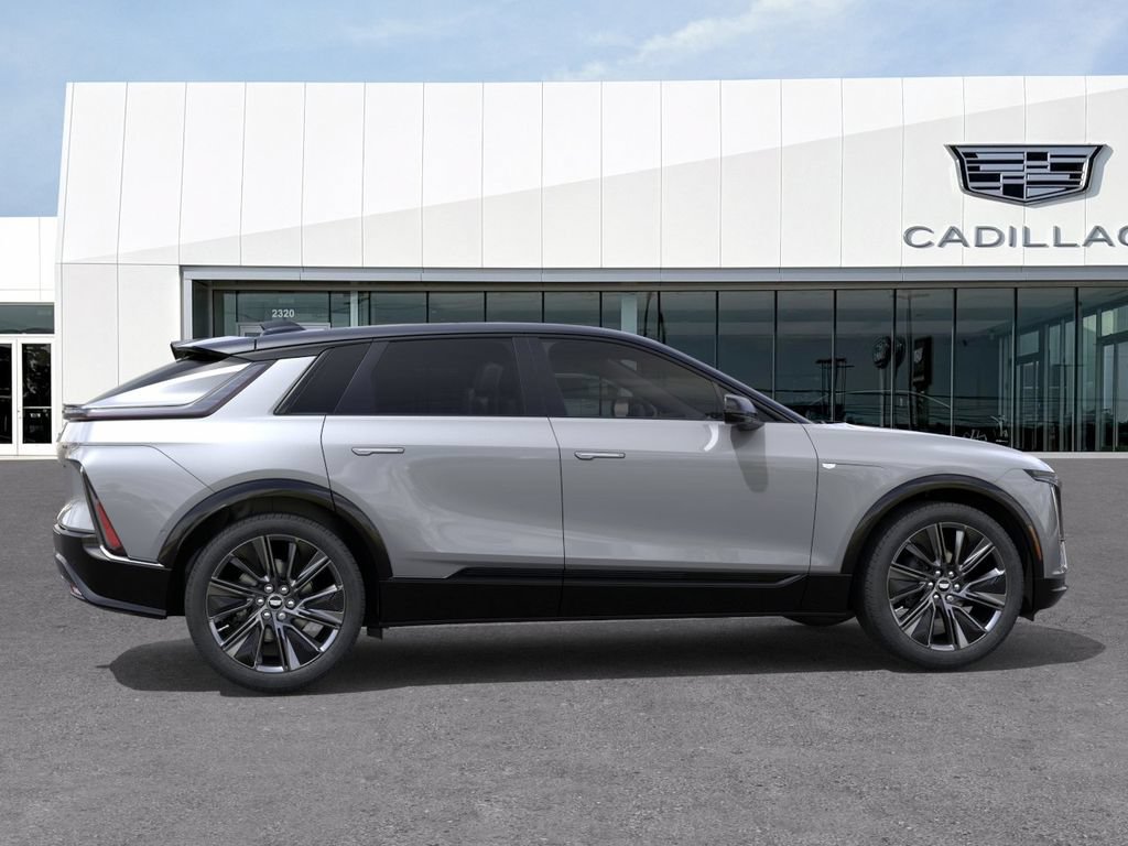 New 2026 Cadillac Lyriq Signature Sport RWD image 5