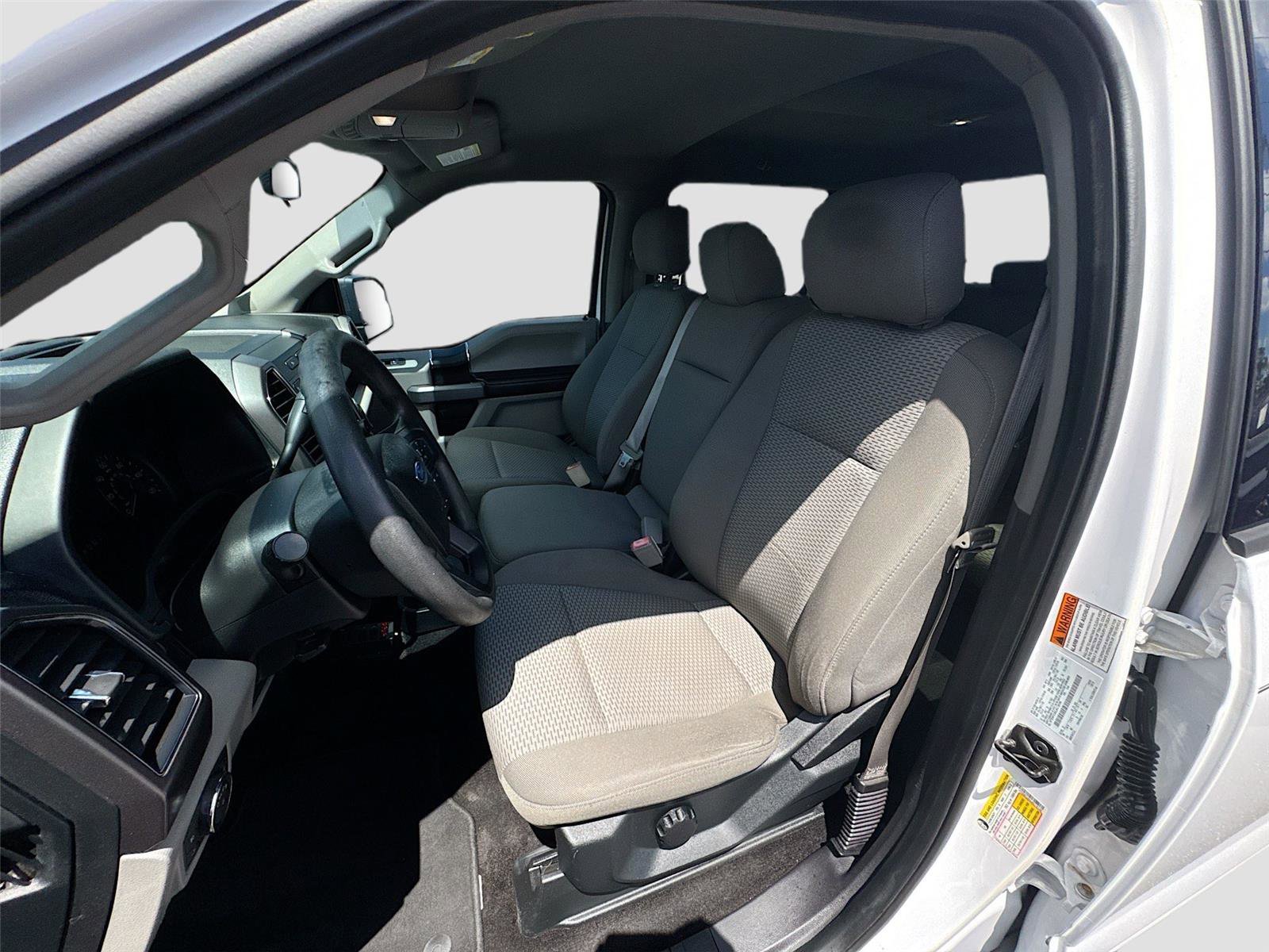 Used 2018 Ford F150 XLT RWD image 2