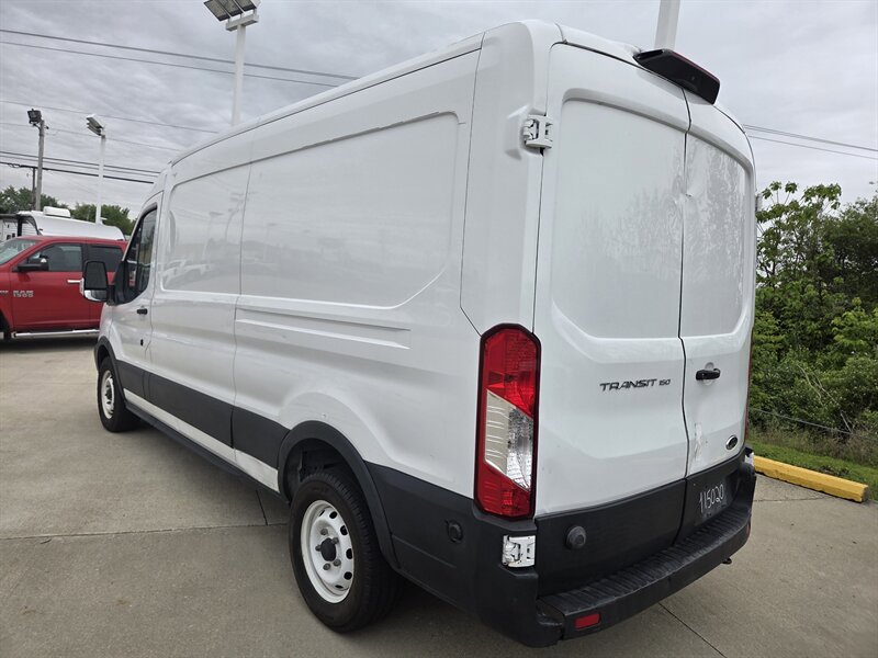 Used 2019 Ford Transit 150 148 Medium Roof RWD image 5