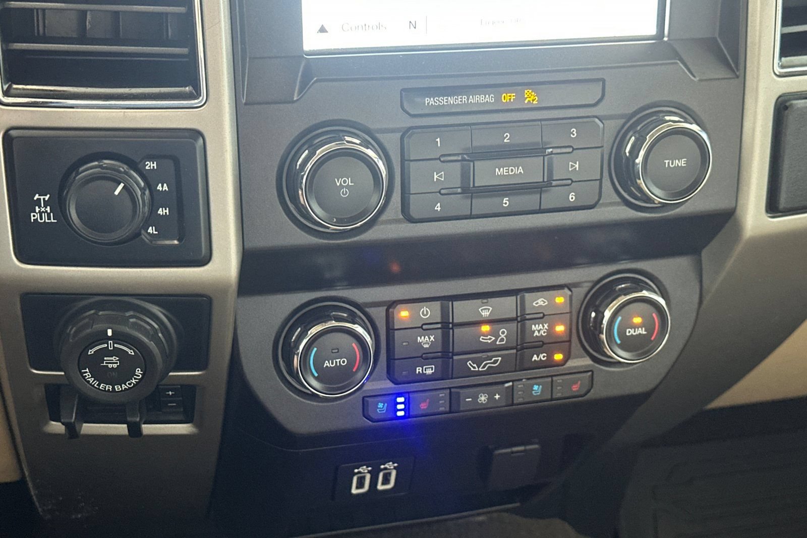 Used 2019 Ford F150 4x4 SuperCrew image 21