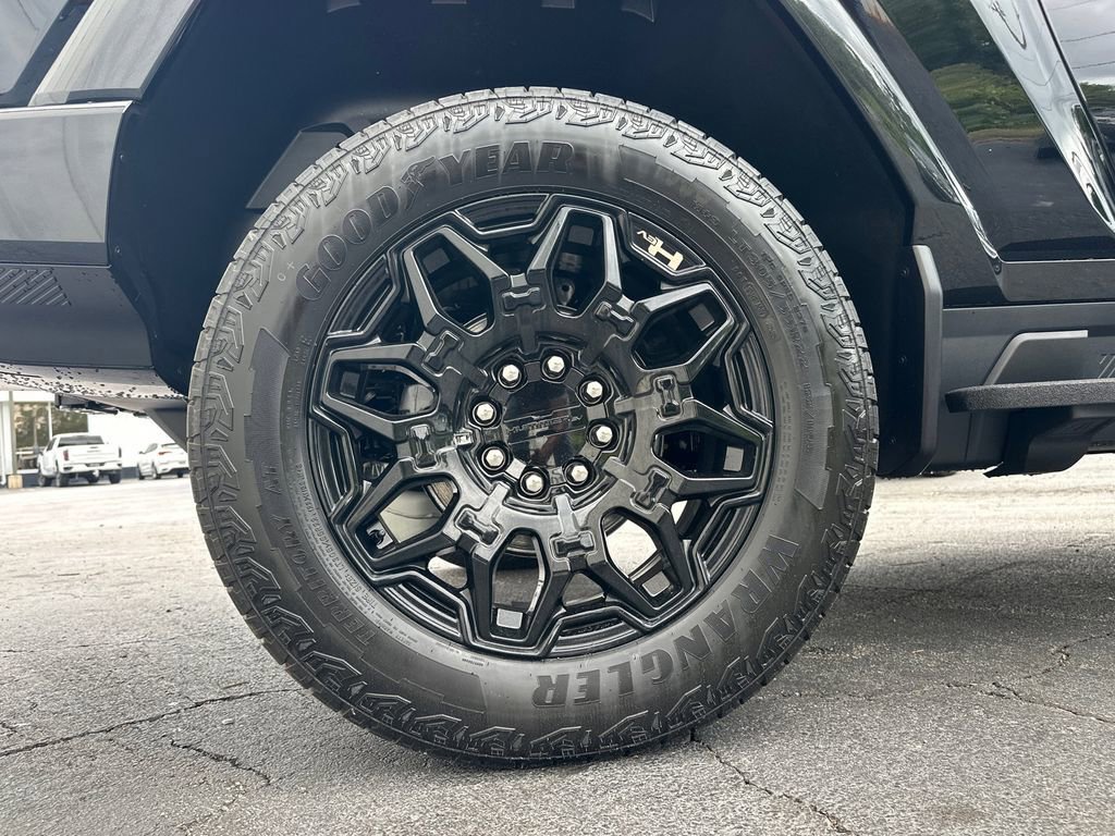 New 2026 GMC Hummer EV 4x4 Crew Cab image 18