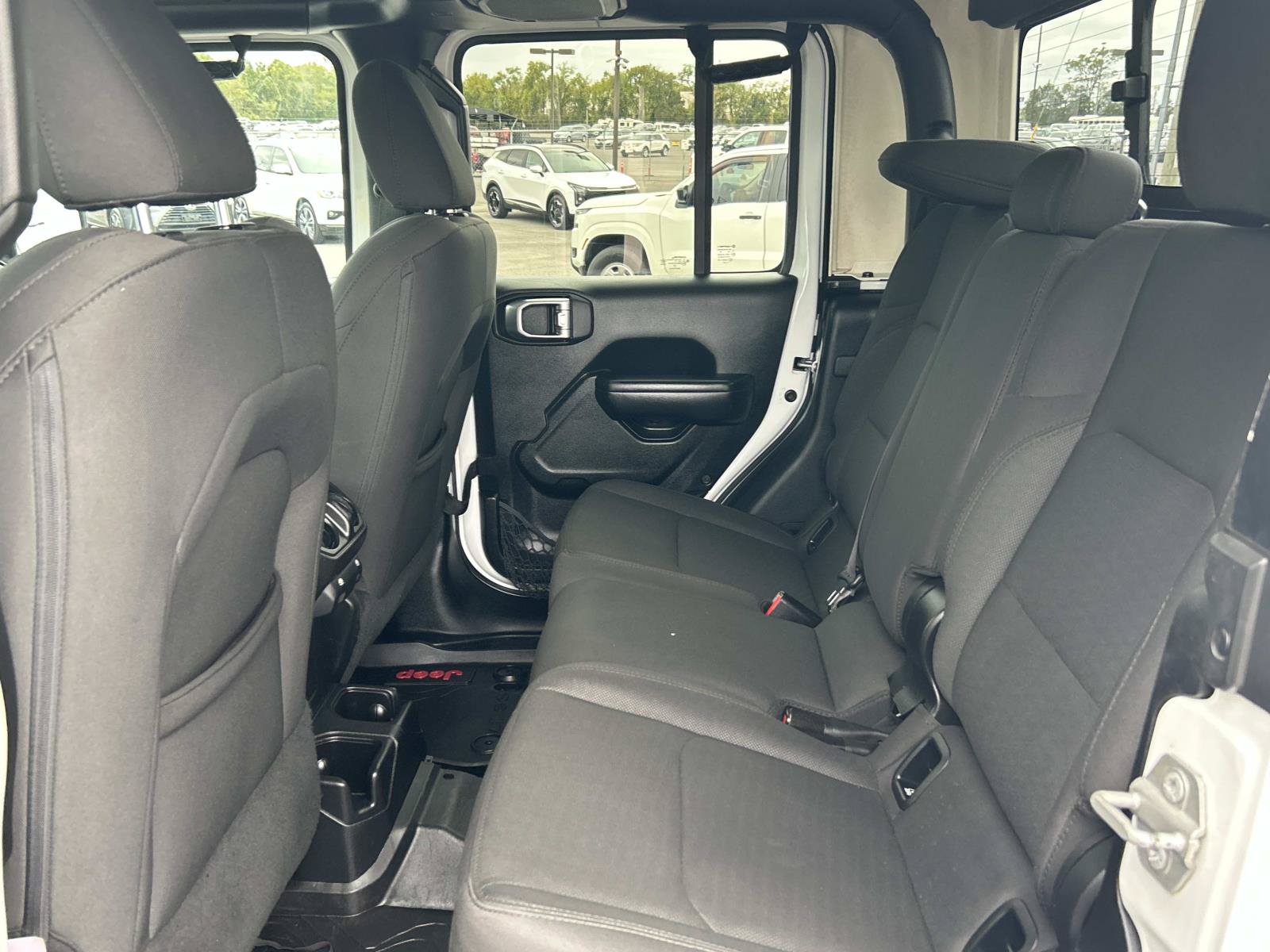 Used 2020 Jeep Gladiator Sport w/ Quick Order Package 24S AWD/4WD image 23
