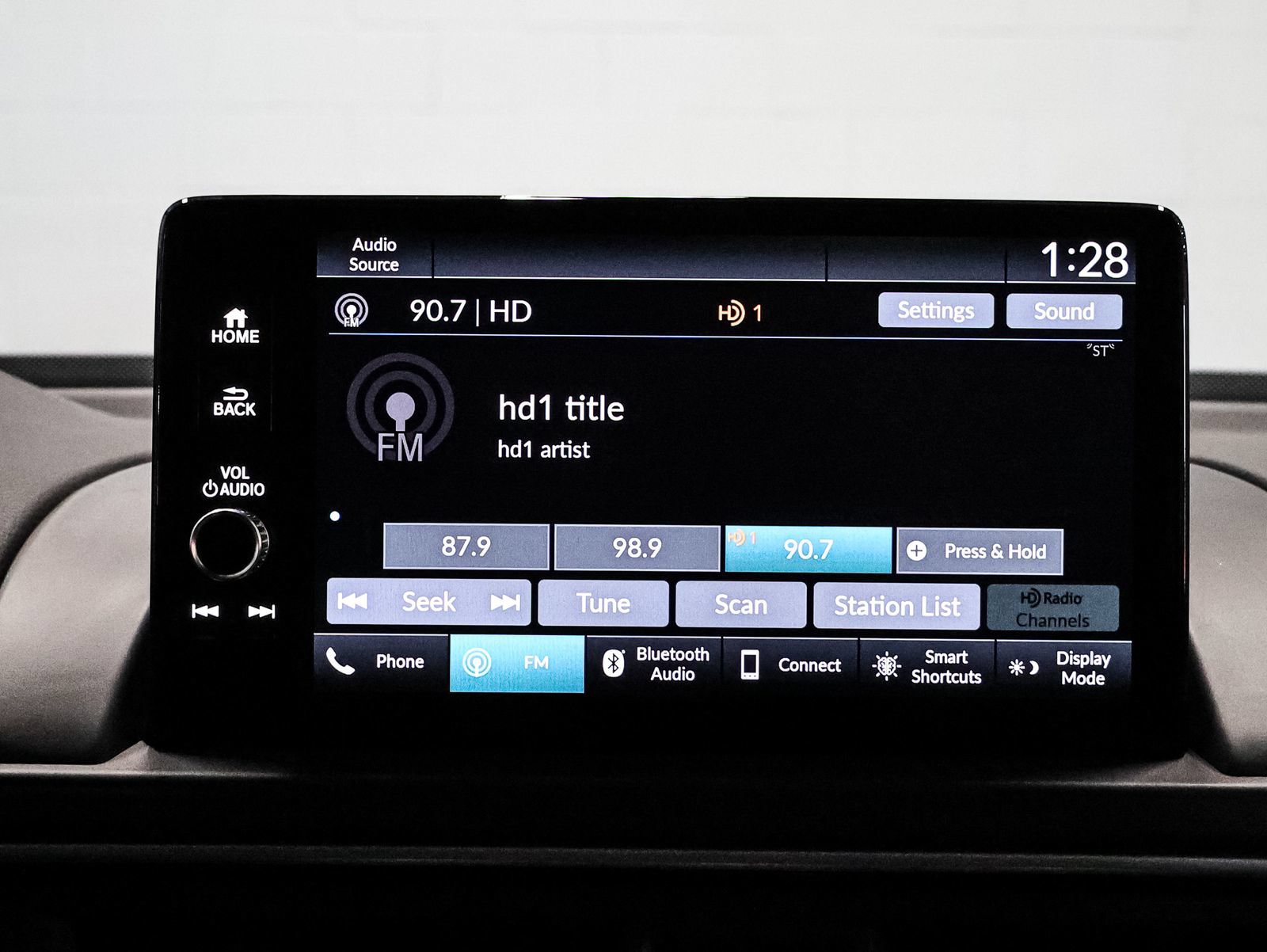 Used 2025 Honda Pilot EX-L image 27