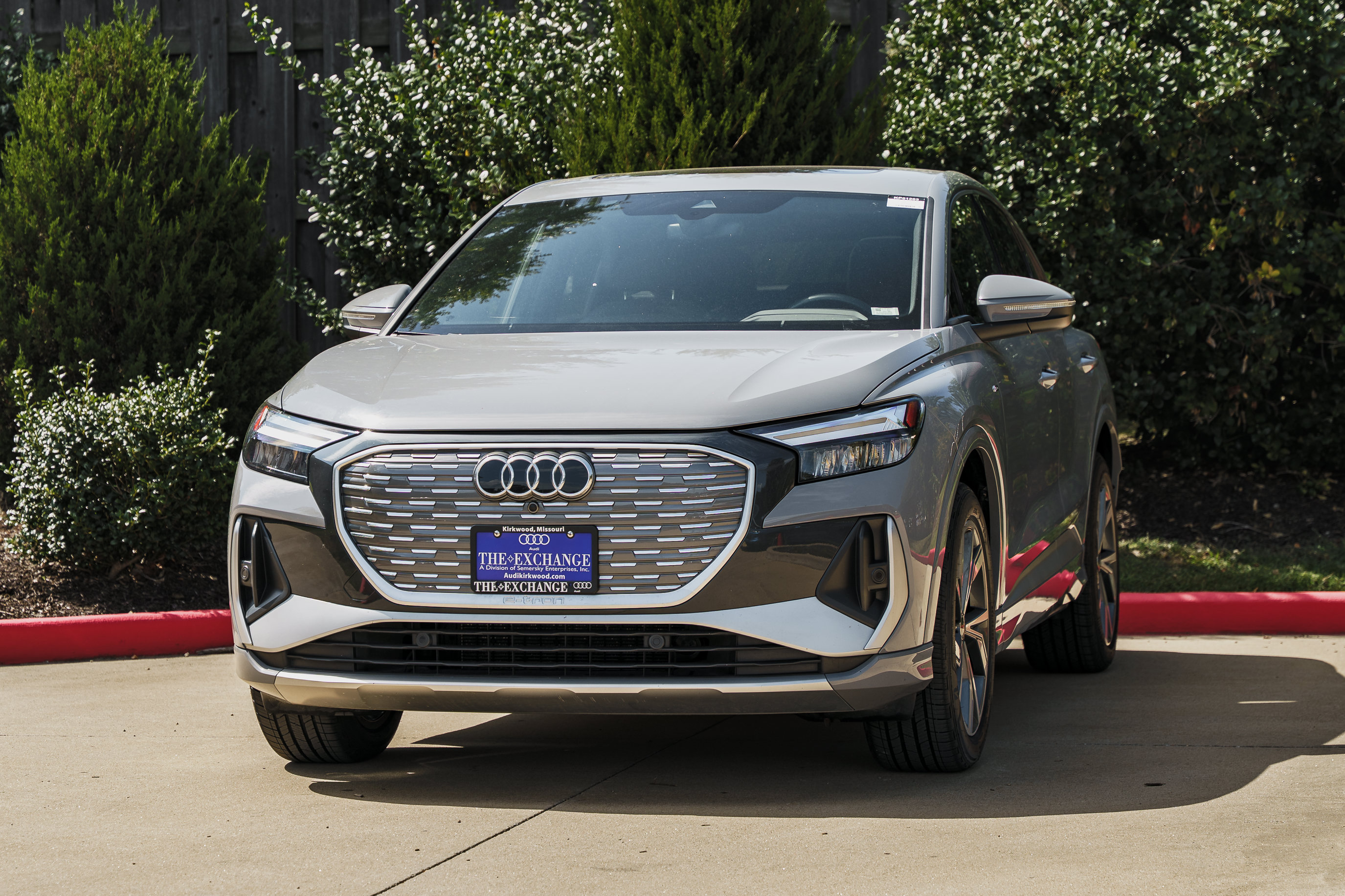 Certified 2023 Audi Q4 e-tron Premium AWD/4WD image 5